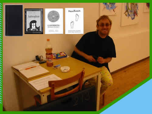 Andreas Landl in der Galerie in Fürstenfeld